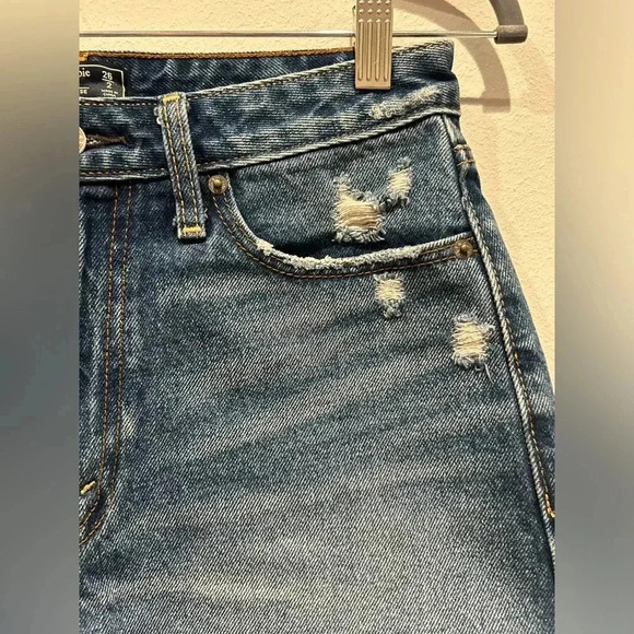ABERCROMBIE & FITCH Annie High Rise Shorts / Size 26/2 / - Picture 3 of 7